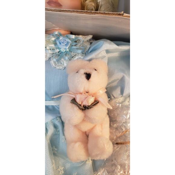 Elite Doll Alyssa by Shirley Peck 21" Porcelain Doll Ltd Ed #172/3000 w/COA - Picture 3 of 11